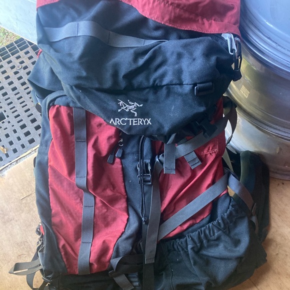 Arc'teryx Men's Backpack in Black and Dark Red - Picture 1 of 3